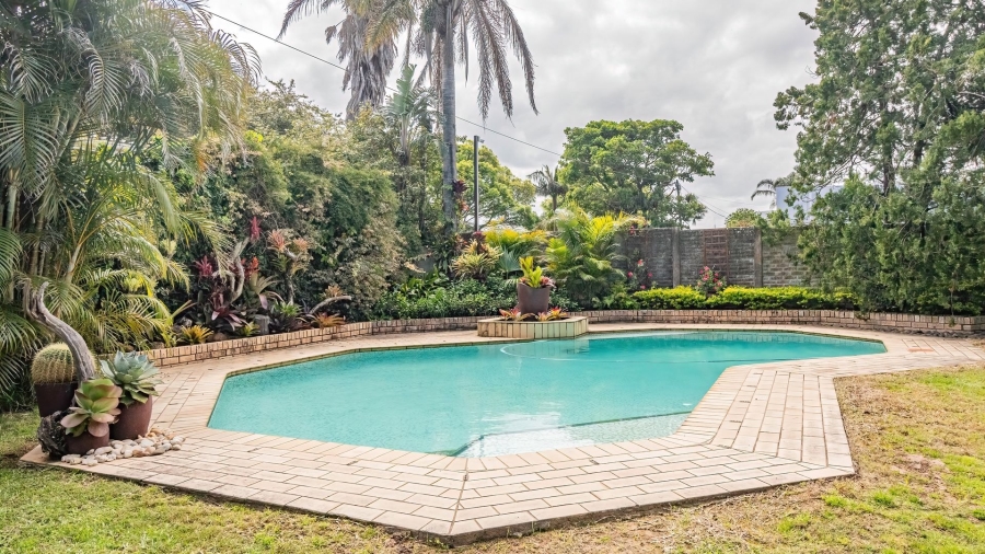 3 Bedroom Property for Sale in Bonza Bay Eastern Cape